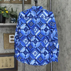 Lands' End Long Cotton Boyfriend Tunic Blouse 521190-Sample S Navy Blue Quilted thumbnail 2