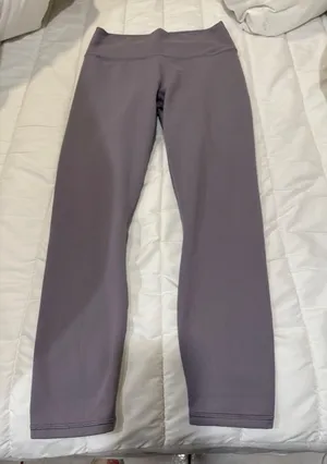Fabletics PowerHold Leggings thumbnail 1