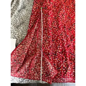 SheIn Red‎ Ditsy Floral Maxi Skirt XS Side Slit High Rise Cottagecore Boho Chic Garden thumbnail 6