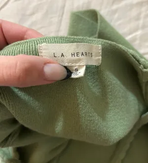 Tank Top thumbnail 4