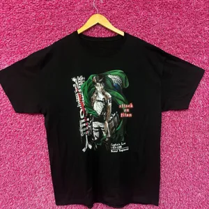 Attack on Titan Anime Tshirt size X thumbnail 1