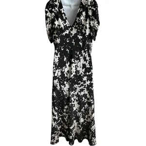 Banana Republic Matte Silk Maxi dress Sz 18 Babydoll Floral Vintage Inspired thumbnail 3