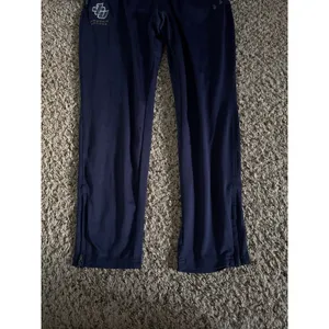 Under Armour Women's Navy Blue Fitted "JCU women's soccer" Athletic Pants Size L thumbnail 3
