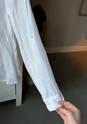 American Eagle Outfitters White Flowy Blouse thumbnail 4