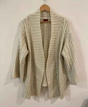 Size Large Cardigan Sweater Beige Cream Chunky Knit Long Wide Sleeved thumbnail 1