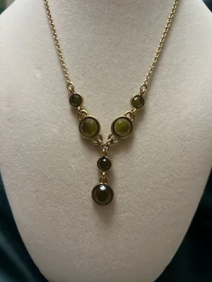 Vintage Gold-Tone Necklace Bezel Olive Green Faceted Stones thumbnail 1