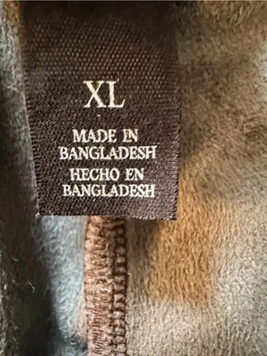 Women's Mid-Rise Wide Leg Faux Leather Pull-On Pants - Future Collective NWOT thumbnail 4