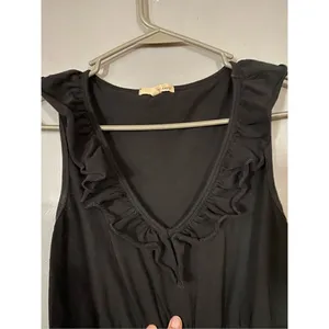 Be Bop Black And Gray Faux Button Ruffle Dress Size Medium thumbnail 4