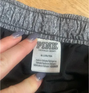 VS PINK Active Shorts thumbnail 2