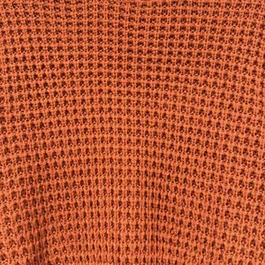 Lulus Women's Rust Orange Cable Knit Crop Crew Neck Sweater Sz Small thumbnail 2
