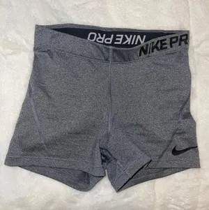 Nike Pro 3’’ thumbnail 1