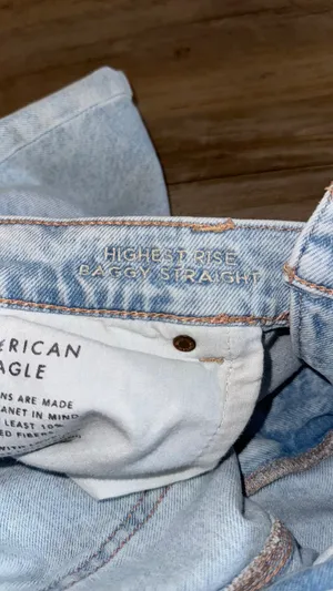 American Eagle straight leg jeans thumbnail 2