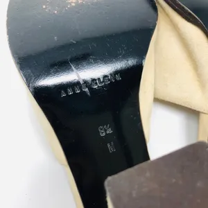 ANNE KLEIN tan suede heel 👡 slides thumbnail 6
