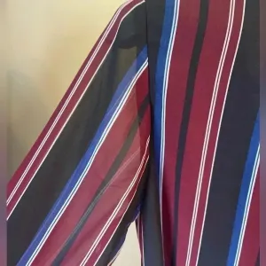 Madewell Wrap-Around Maxi Dress in Stockdale‎ Stripe Maroon Navy Size 00 ($178) thumbnail 7