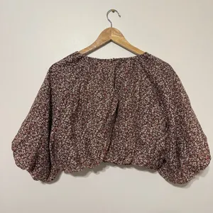 Abercrombie & Fitch Floral Puff Sleeve Blouse Size XS Brown thumbnail 4