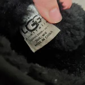 Ugg Black Classic Short II Boots Women's Size 8 thumbnail 8