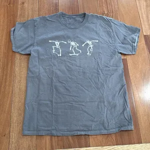 Tilly's Full Tilt Brown Short Sleeve Tees with Graphic Designs‎ size M thumbnail 1