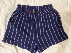 Forever 21 Stretchy Shorts thumbnail 3