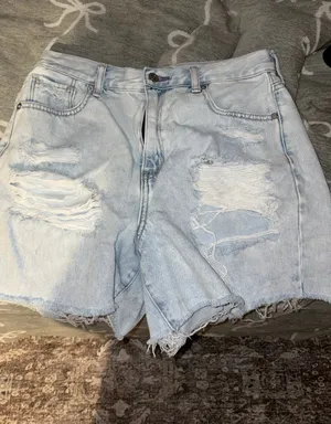 American Eagle Jean Shorts thumbnail 1