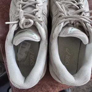 ASICS GT-2160 Oatmeal Silver Sneakers Men’s 6 Women’s 7.5 thumbnail 11