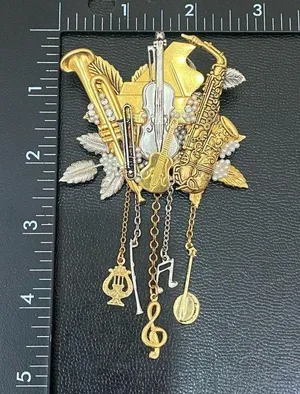Vintage Musical Instruments Music Theme 3D Brooch 36.6g thumbnail 15