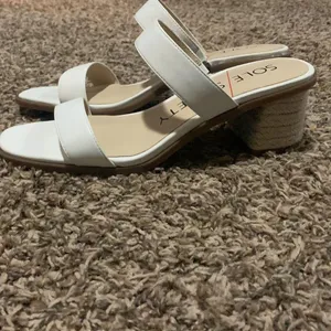 COPY - Sole society white sandal heel thumbnail 2