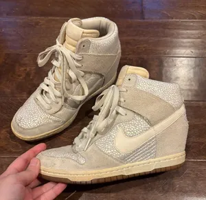 Nike Dunk Sky Hi Hidden Wedge sneakers Metallic Luster/Sail thumbnail 1