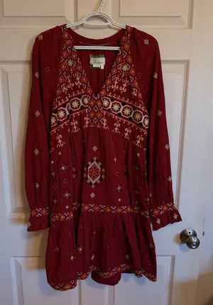 Anthropologie Niamh Dress Women Small Red Embroidered Tribal Aztec Ruffle V-neck thumbnail 1