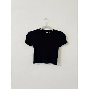 Aritzia TNA Ribbed Cropped Baby Tee Black Short Sleeve Fitted Top 2XS thumbnail 2