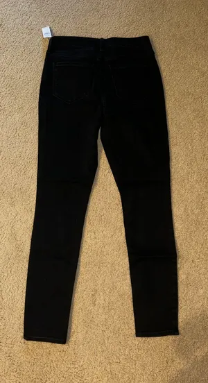 Old Navy Black Skinny Jeans thumbnail 2