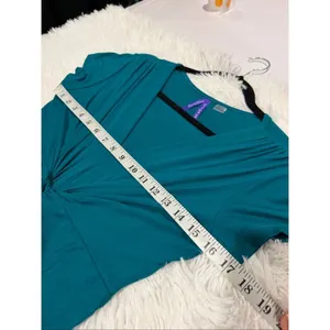 Seraphine Short Sleeve Maternity Dress in Teal Size 4 thumbnail 4