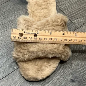 NEW Fitory Tan Faux Fur Women's Slippers Size 7 Open Toe, Fur Lined,Rubber Sole thumbnail 9