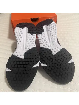 Nike Run Defy 6.5 Women's Road Running Shoes Black & Pink Lace-Up Sneakers NIB thumbnail 10