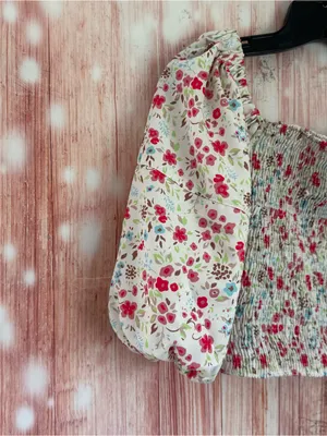 Sokie Collective White Puff Sleeve Greenwich Ditsy Floral Smocked Top Sz M thumbnail 7