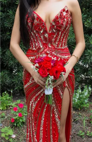 Ashley Lauren Red Prom Dress thumbnail 1