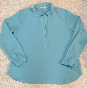 Van Heusen Blouse thumbnail 1