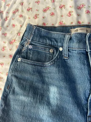 Madewell Medium Blue Wide-Leg Jeans with Frayed Hem thumbnail 2