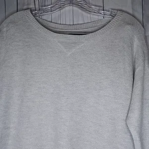 American Eagle Light Gray Cozy Minimalist Pullover Sweater thumbnail 2