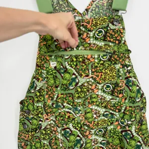 Duluth Trading Co Heirloom Gardening Shortalls Medium Succulent Garden Print thumbnail 3