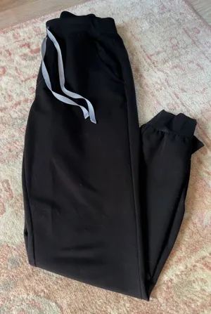 FIGS Zamora Jogger Pants thumbnail 1
