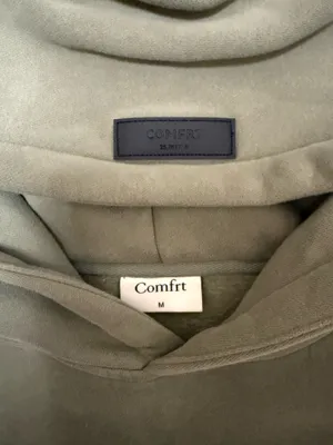 Comfrt Old Navy Top thumbnail 4