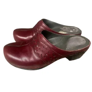 Dansko Shyanne slip on clog maroon sz 39 / 8.5-9 thumbnail 2