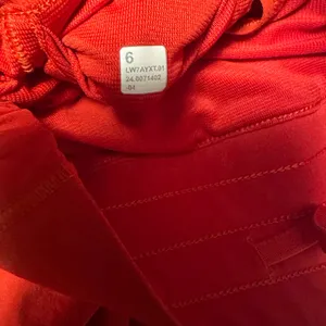lululemon athletica Women's Athletic Shorts - Bold Red thumbnail 8