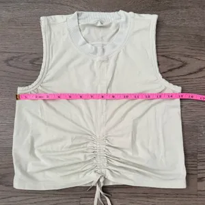Lululemon Cinch Me Up Front Tank Springtime Green Ruched Cropped Top Size Small thumbnail 8