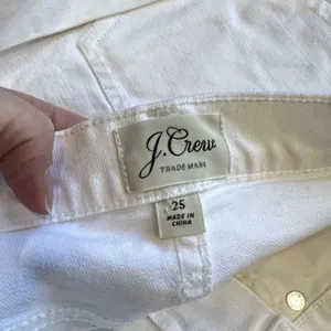 J. Crew Women's White Casual Denim Jean Shorts Size 25 roll up‎ Festival hi rise thumbnail 3