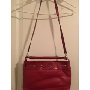 Tommy Hilfiger Women's Crossbody Shoulder Handbag Tote Purse Red thumbnail 9
