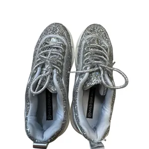 Wild Diva Lounge women’s silver sparkling shoe/ sneakers size 7.5 SKU 3544 thumbnail 6