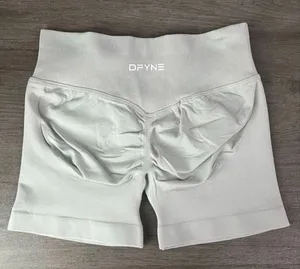 Dfyne shorts thumbnail 1