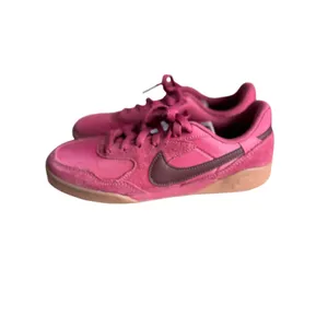 Nike Terra Manta Low Sneakers Berry Pink Gum Sole Women's 7.5 thumbnail 10
