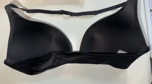 Victoria's Secret Bra thumbnail 2